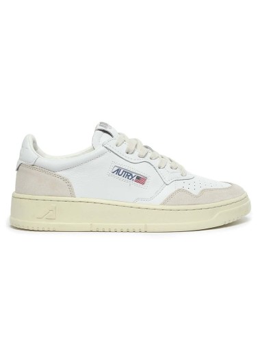 Baskets 01 Low Suede White