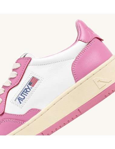 01 Low Leat White Mauve