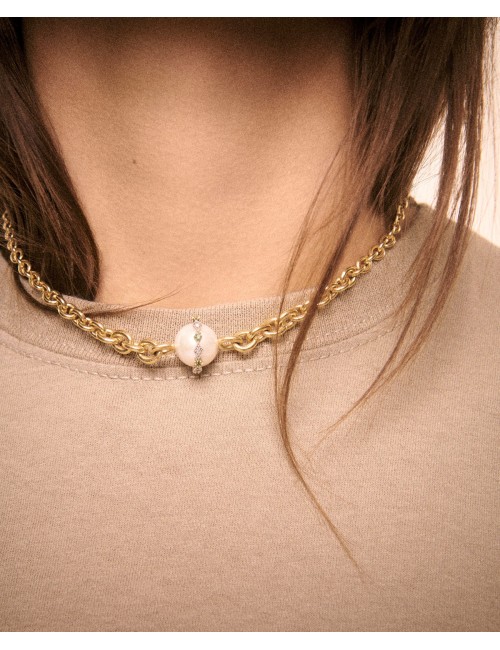 Chelsea 3 Collier