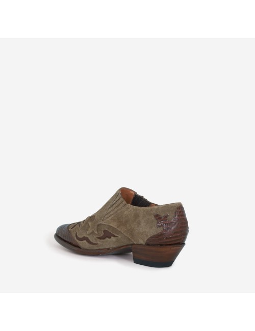 Magic Suede Chestnut Brown