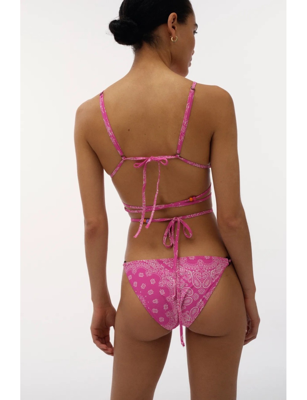 Bikini Rose Dentelle Avec Volants - Chica Rica - Taille S/M/L - Style Miami Sexy