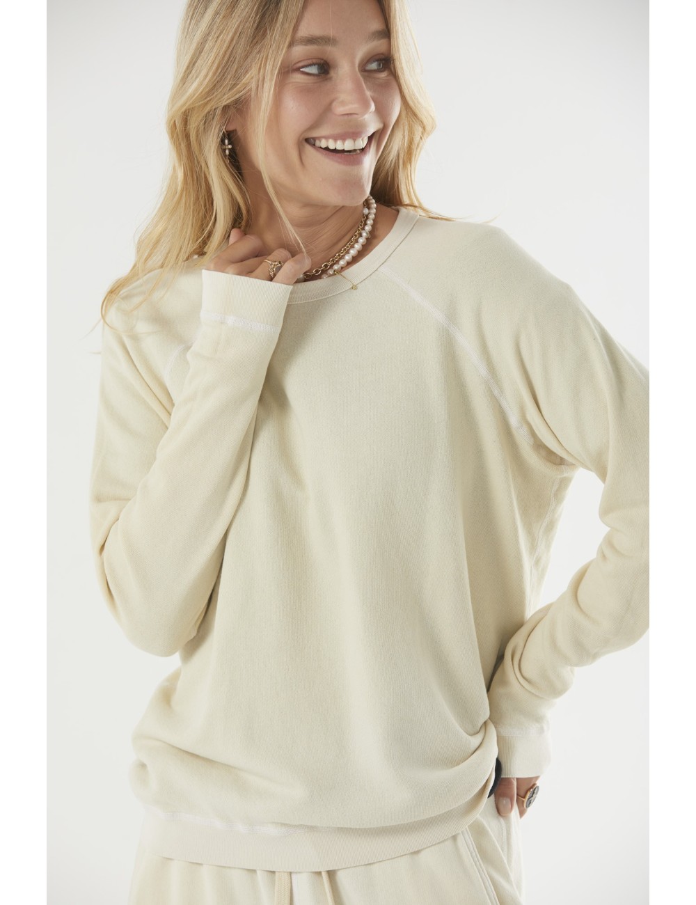 LUCKY RABBITS Sweatshirt - Yummy