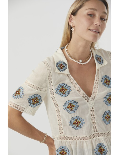 THE SANTA FEE Top w/ folklore embroidery