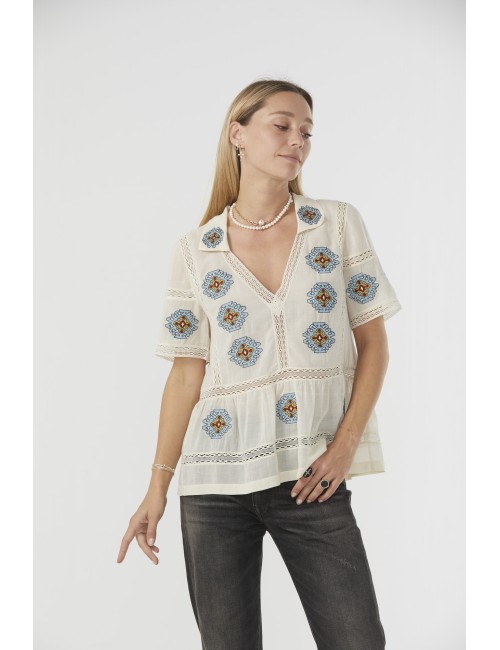 THE SANTA FEE Top w/ folklore embroidery