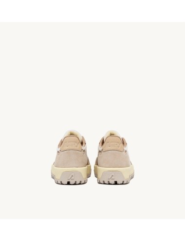 WILDPLACE Low - Suede Whisper / Sable