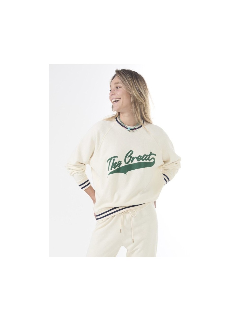 Sweat VARSITY College w/ Crest Graphic