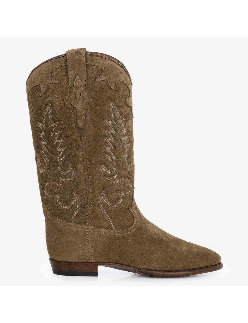 Midnight Suede Chestnut