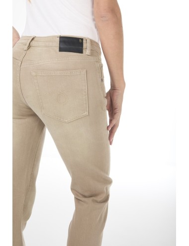 BOY STRAIGHT - Clean sawdust stretch