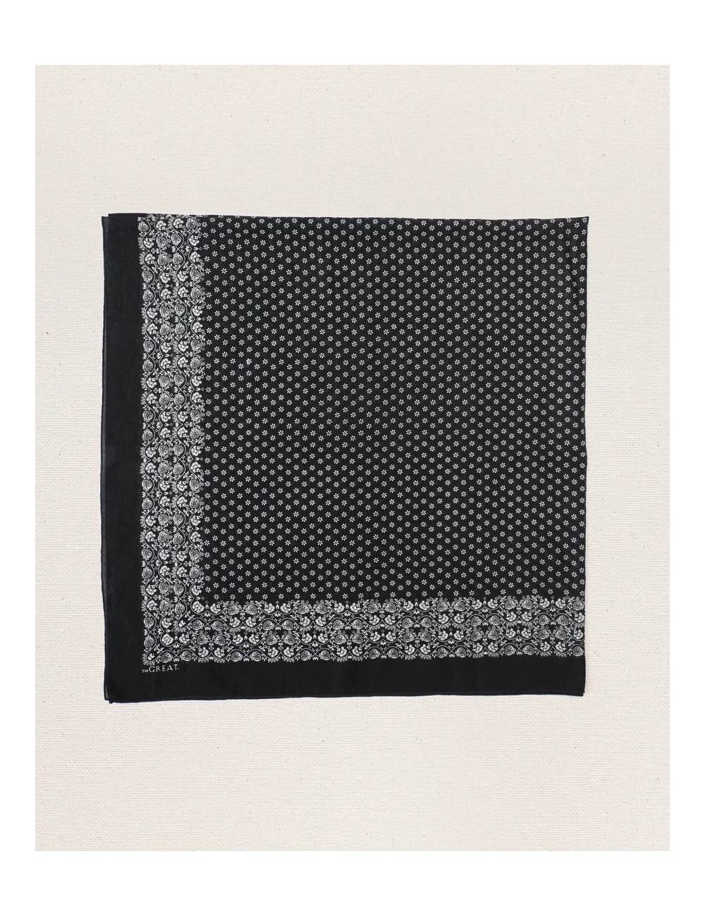 THE BIG BANDANA - Almost Black