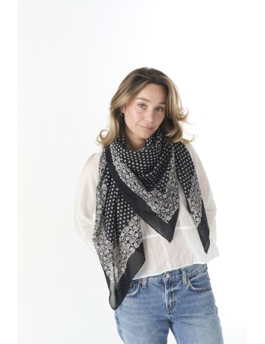 THE BIG BANDANA - Almost Black