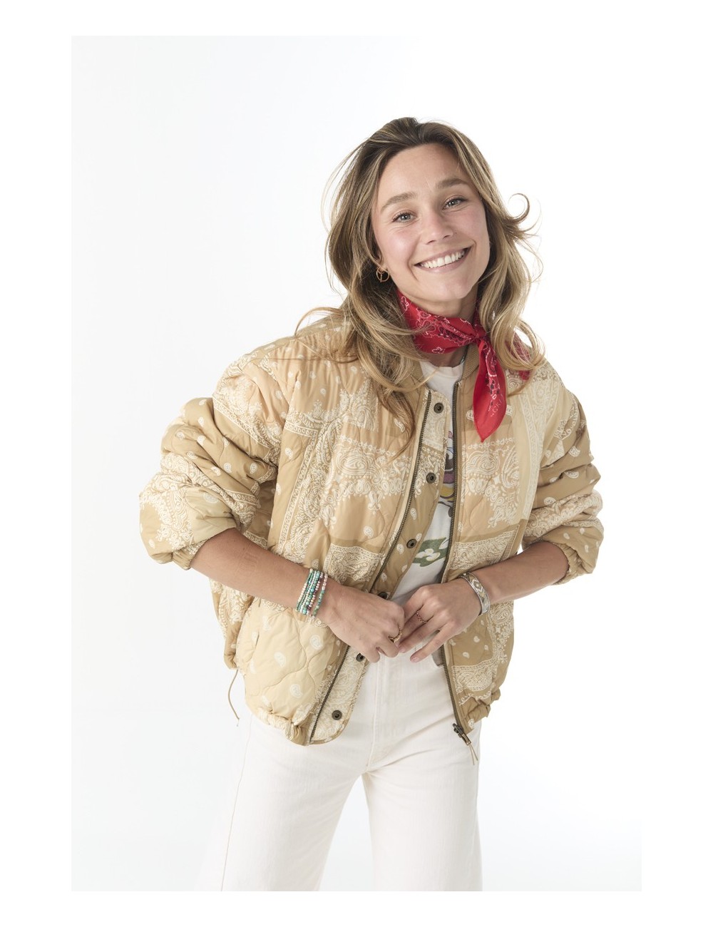 The Reversible Ultra Light Puffer - Khaki Bandana With Cream